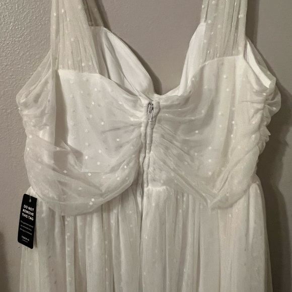 NWT torrid Special Occasion Ivory Dot Mesh Midi Skater Dress, size 18 - Picture 15 of 16